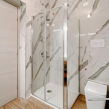 Angelica - بيت ضيافة ريجّو دي كالابريا