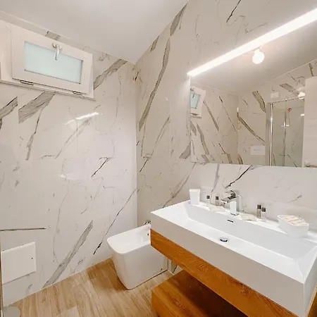 Angelica - بيت ضيافة 3*